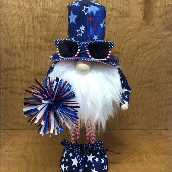 USA Gnome Telescopic Legs July 4th Stars Stripes Top Hat Red White Blue Pom Pom - Picture 4 of 5